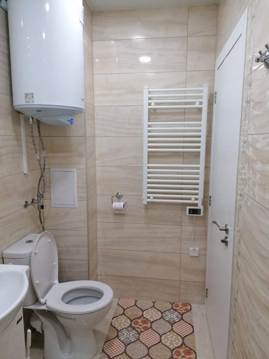 Дава се под наем Двустаен апартамент в Варна, Левски - 68 кв.м за 484.5 € - Снимка #9