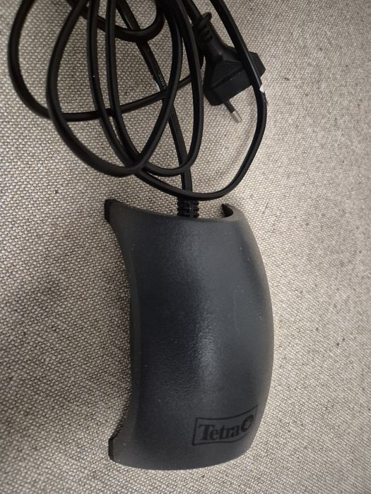 Pompa aer acvariu Tetra APS 50 – silențioasă, stare bună