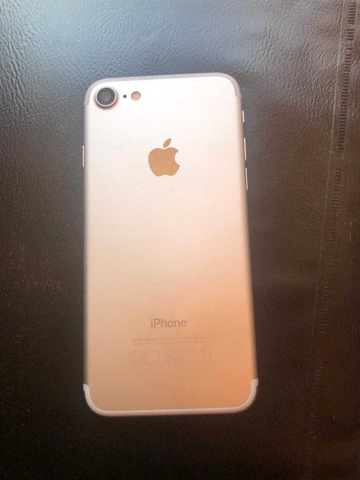 Iphone 7, 128 gb, husă cadou! de vânzare