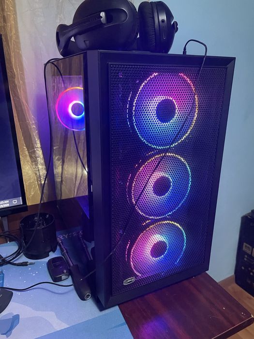 Pc gaming facut pe piese