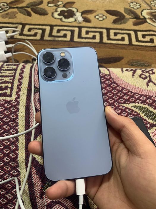 Apple i phone 13 pro