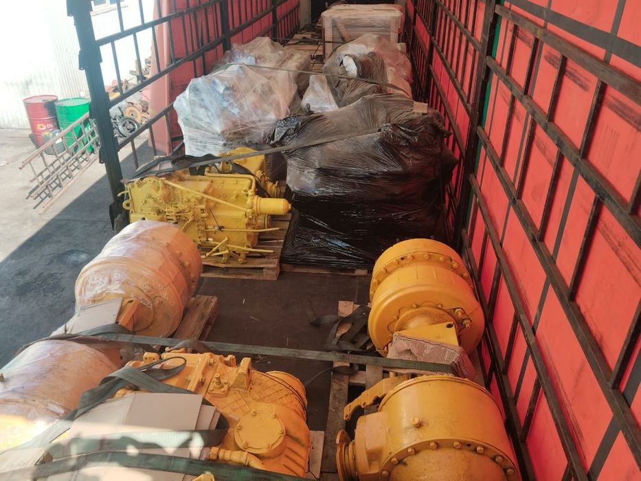 Продам кпп и мосты к701