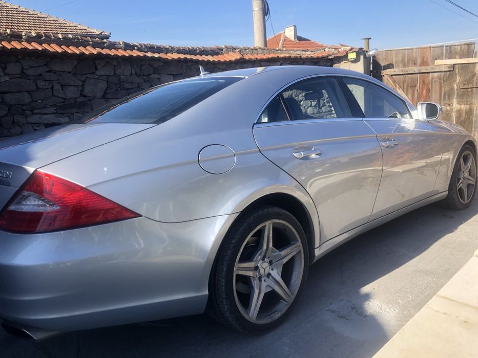 Продавам мерцедесCLS 350