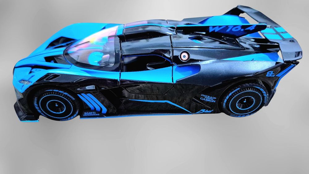 Метален Реалистичен Модел на Bugatti Bolide