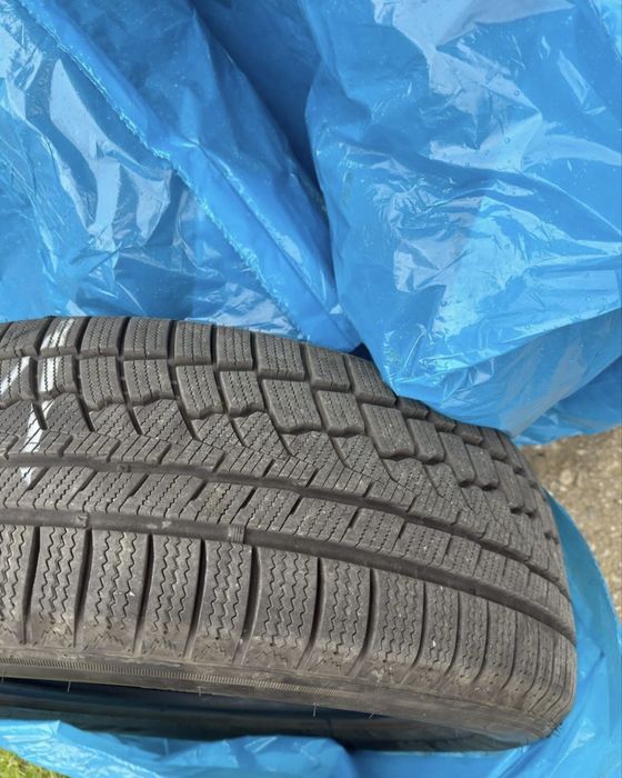 Зимни гуми Zeetex 235 60 R18