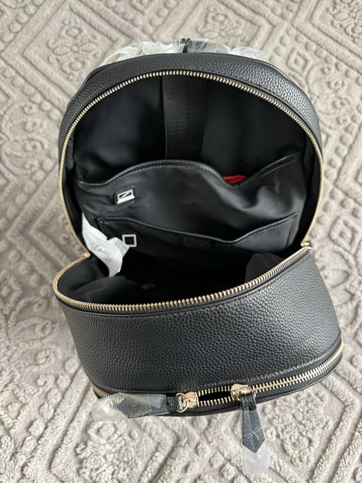 Rucsac Valentino nou cu eticheta