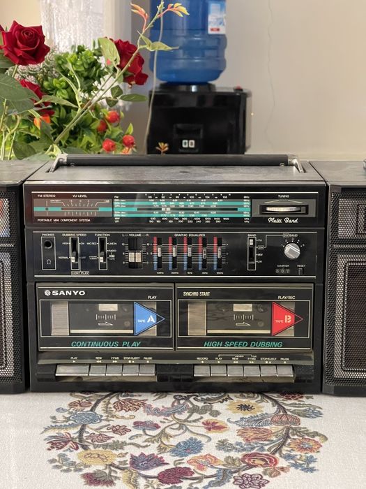 Коллекционный японский магнитофон Sanyo MTW 5, Коллекция Магнитола