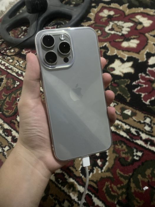 Iphone 15 pro max 256 gb SROCHNIY 700 dollr qberama