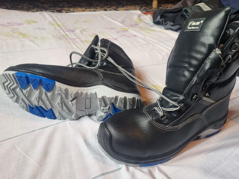 Продается спец одежда, обувь