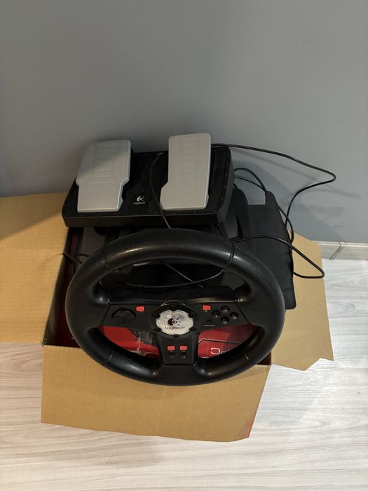 Волан за компютър Logitech Formula