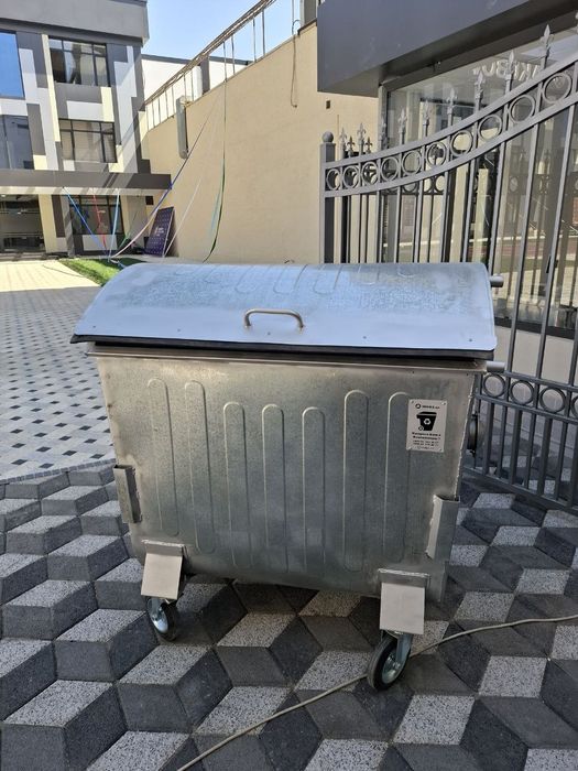 Оцинкованный мусорный контейнер 1100 литров