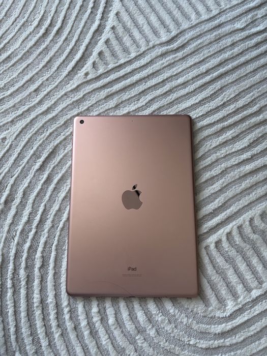 IPad 7th, 32 ГБ розовый