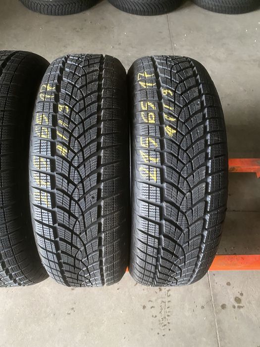 Anvelope iarna 215/65/17 Goodyear Ultra Grip Performance 215 65 17 R17