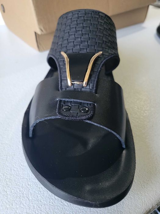 Papuci barbati eleganti 43 noi