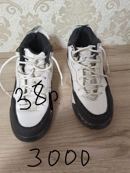 Продам обувь для подростков