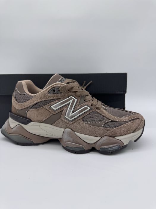 New Balance 9060 Mushroom Brown