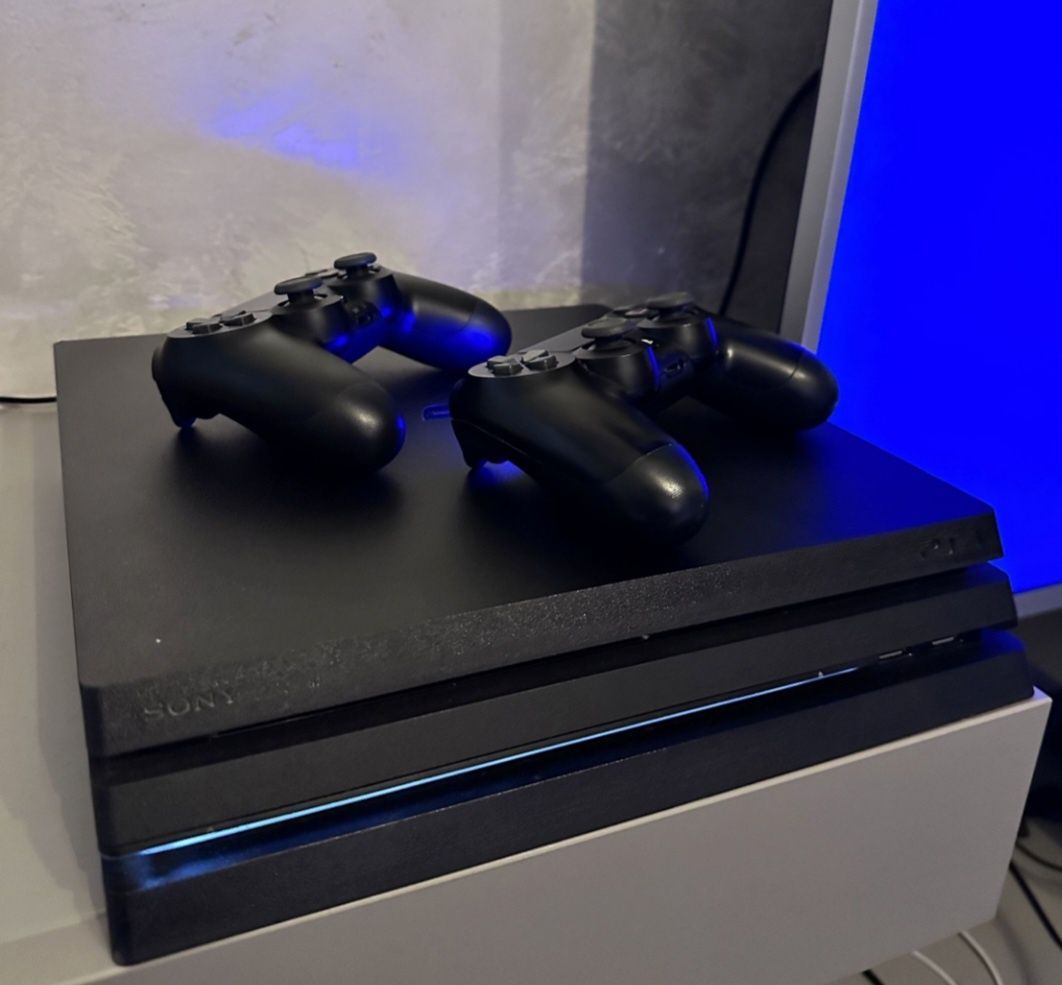 Ps4 pro on sale de vanzare