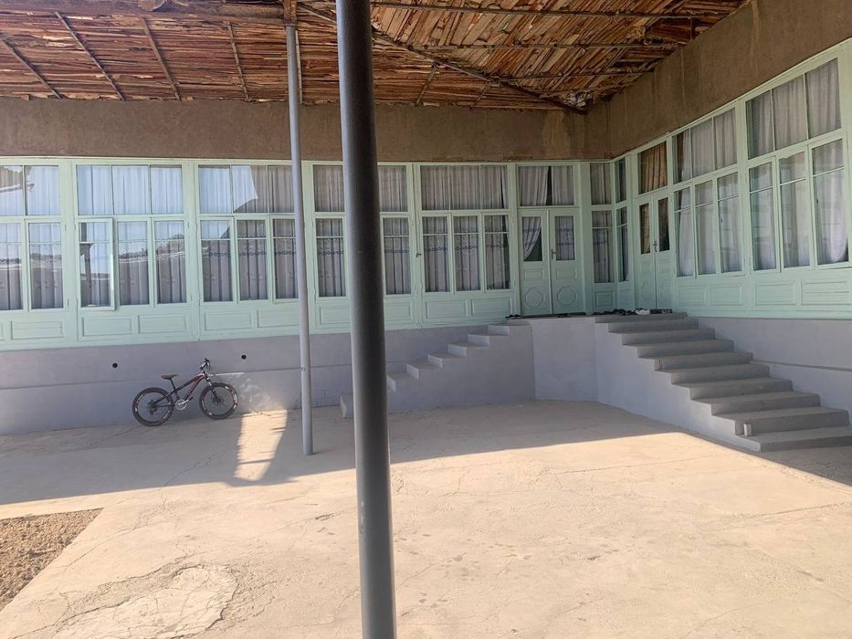 Uchaska srocna sotiladi. 18-sotix yer narhida