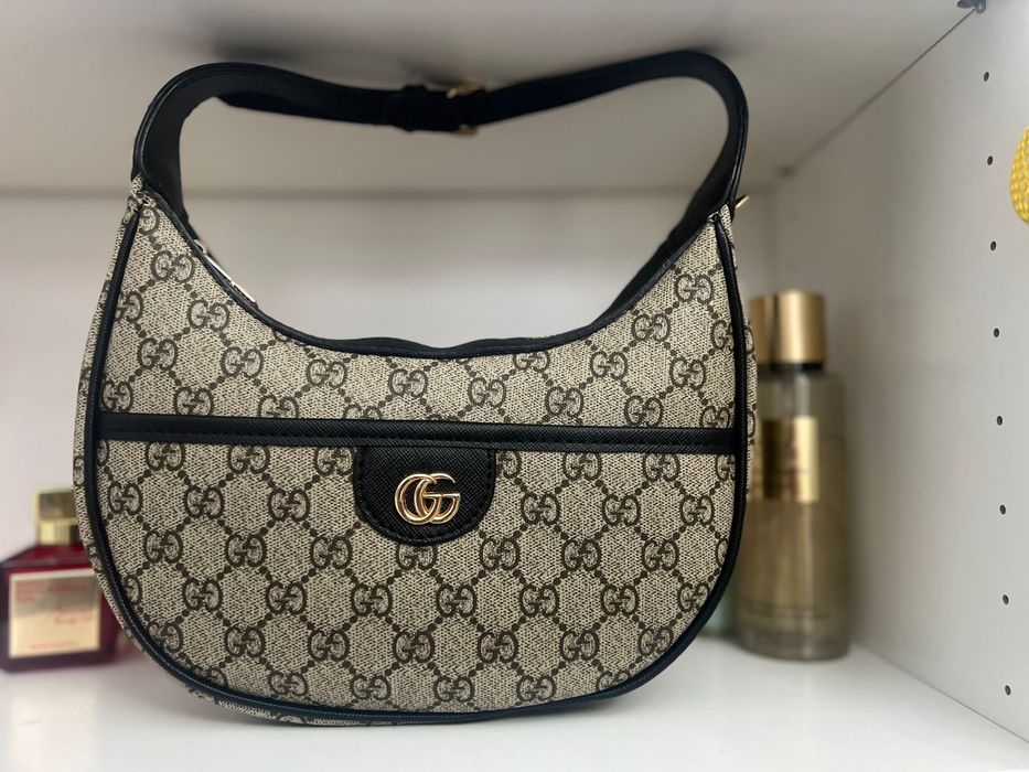 Genți noi, Gucci, calitate premium