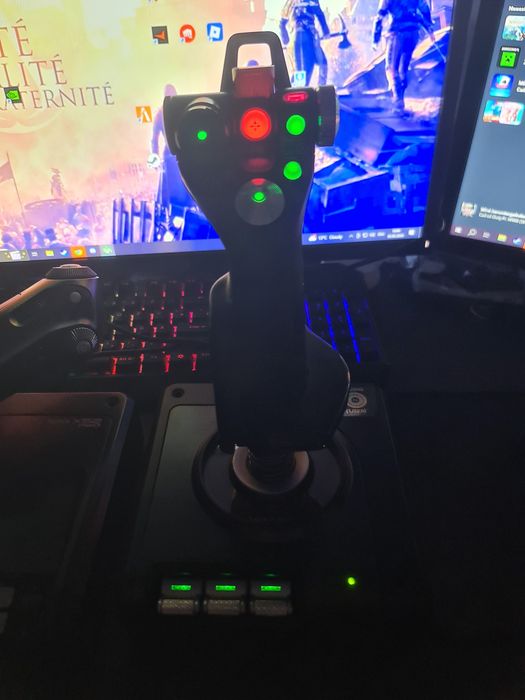 Logitech G saitek x52 pro
