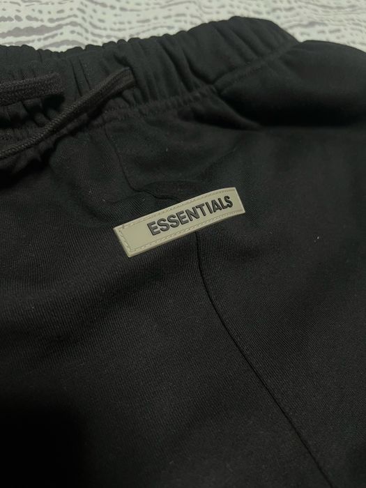 Essentials shorts XL