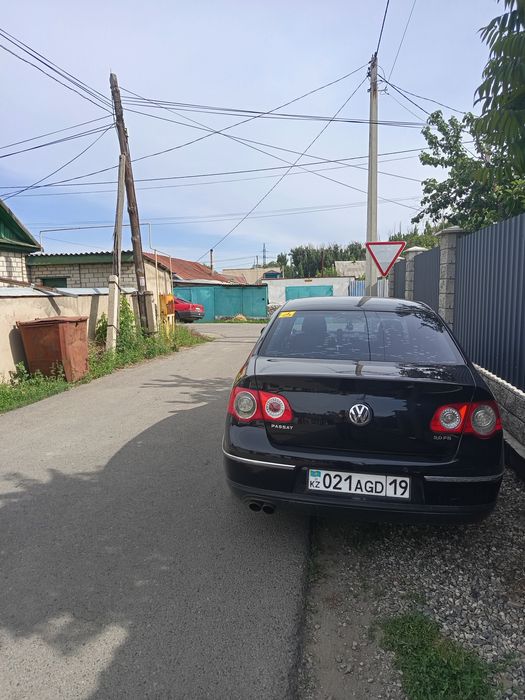 Vollkswagen Passat B6 2007.