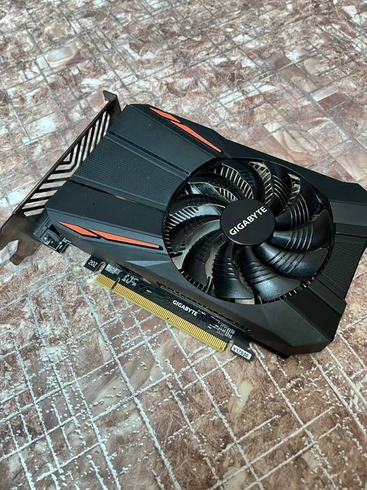 видеокарта Radeon RX550 2gb