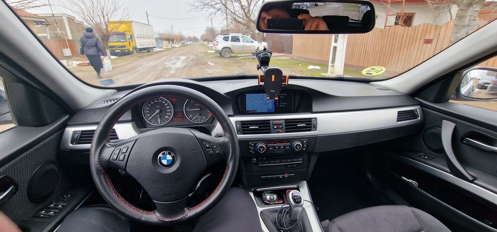 Vând BMW 320d E91xdrive 4x4