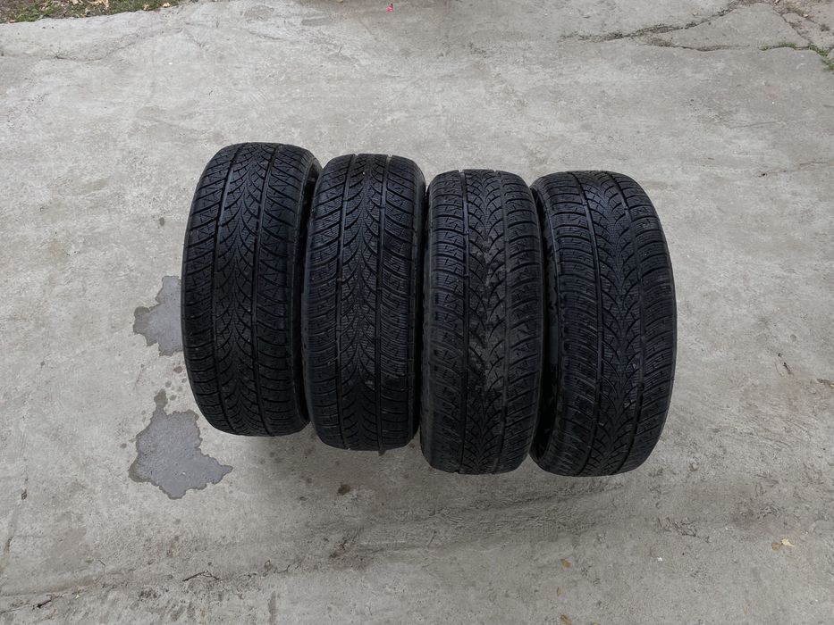 Triangle TW401 225/60 R16 102V без шипов