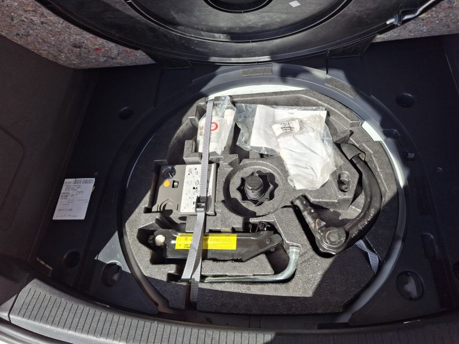 Vw Touran 2011 2.0 tdi 140к.с. Швейцария