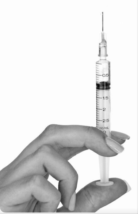 Asistentă medicală la domiciliu București | Injecții • Perfuzie • Pansamente