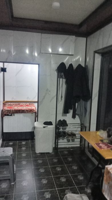 3 xonali dom sotiladi