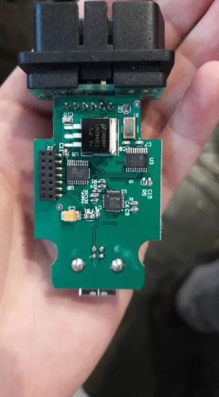 VAG COM VCDS 25.3X HEX V2 in Romana/Engleza cu Garantie 12 LUNI !