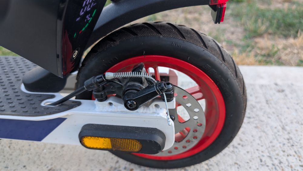 Trotineta electrica Aprilia