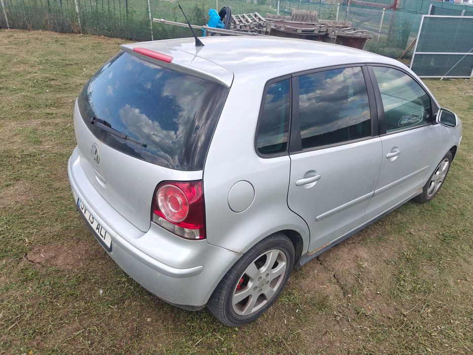 VOLKSWAGEN Polo 2008 — imagine 3