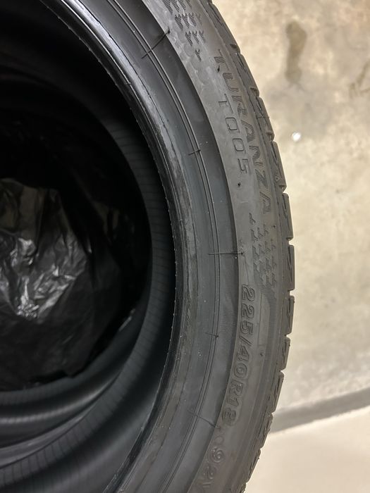 225/40R18 - нови летни Bridgestone