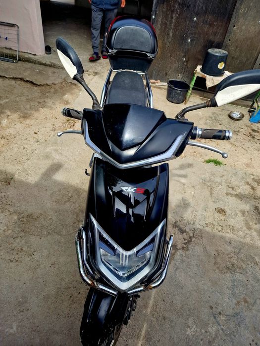 Scuter Electric RK5 – Baterie LITIU – Doar 1383 km
