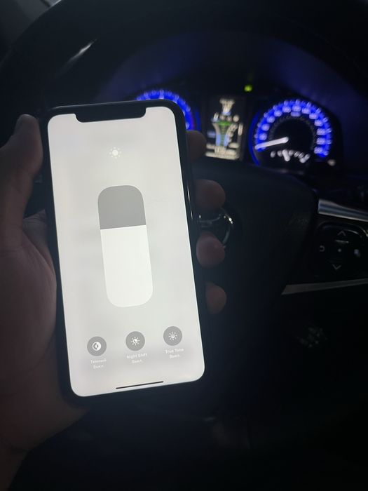 IPhone XR 64GB черный