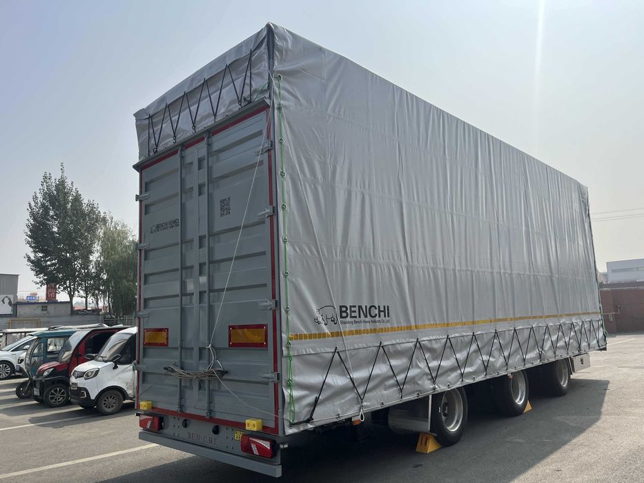 Үш осьті шнурлы тіркеме