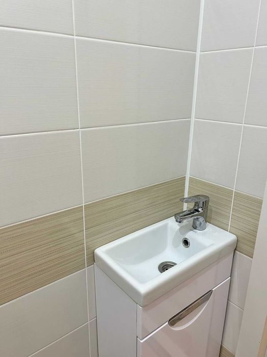 продам 2 ком квартиру РН Дельфин