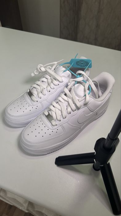 Nike Air Forse Triple White