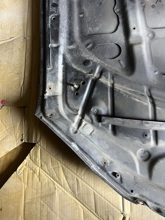 Капот камри 50 (оригинал)