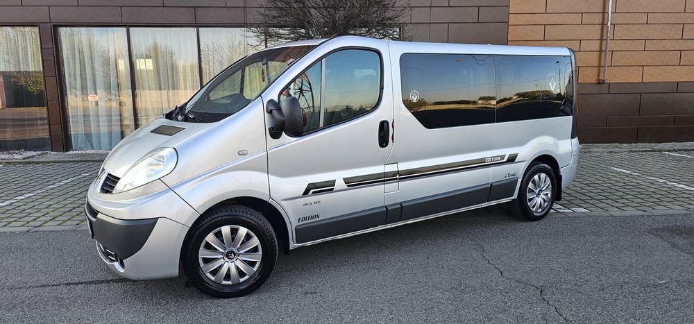 Renault Trafic Long 2013  8+1 Diesel