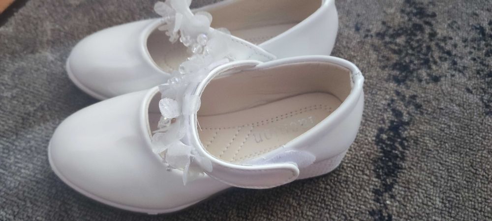 Официални детски обувки