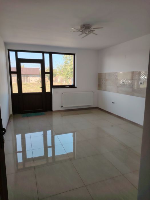 Vând casa noua Odaia Manolache!