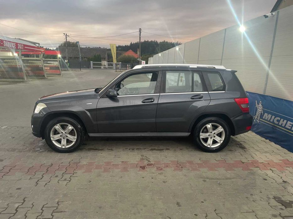 Vând Mercedes glk220