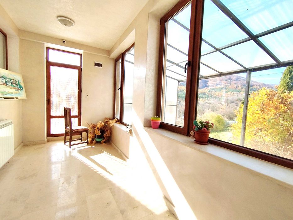 Продава се Къща в Перник, Изток - 363 кв.м за 662 €/кв.м - Снимка #2