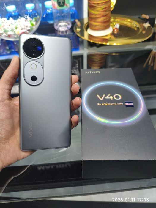 Vivo V40 12+12/256