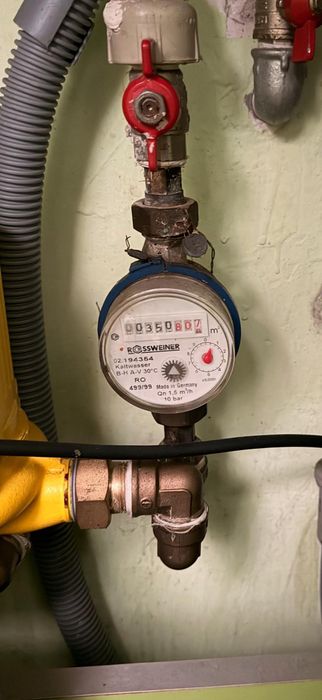 Centrală termică , calorifere și țevi de cupru . Deva