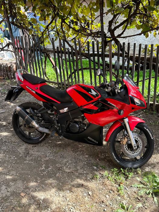 Honda CBR 125R A1